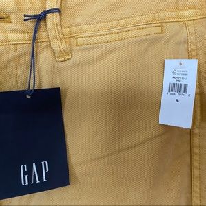 NWT Gap High Rise Wide-Leg Crop Khakis Size 8